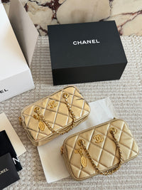 Quilted Leather Shoulder Bag