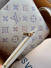 All In BB Bucket Bag