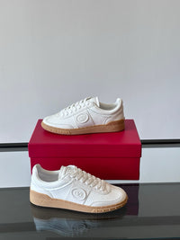 Upvillage Panelled Leather Sneakers