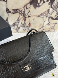 Maxi Flap Bag