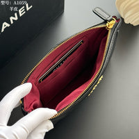 19 O Case Pouch