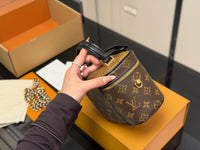 Nice Nano Vanity Bag