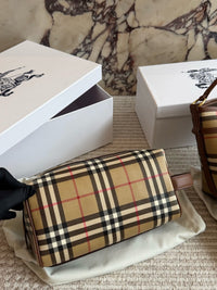 Check Travel Pouch