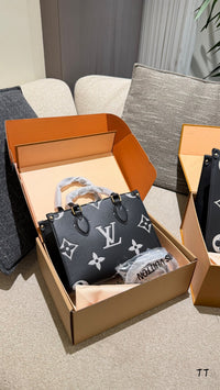 OnTheGo Tote Bag