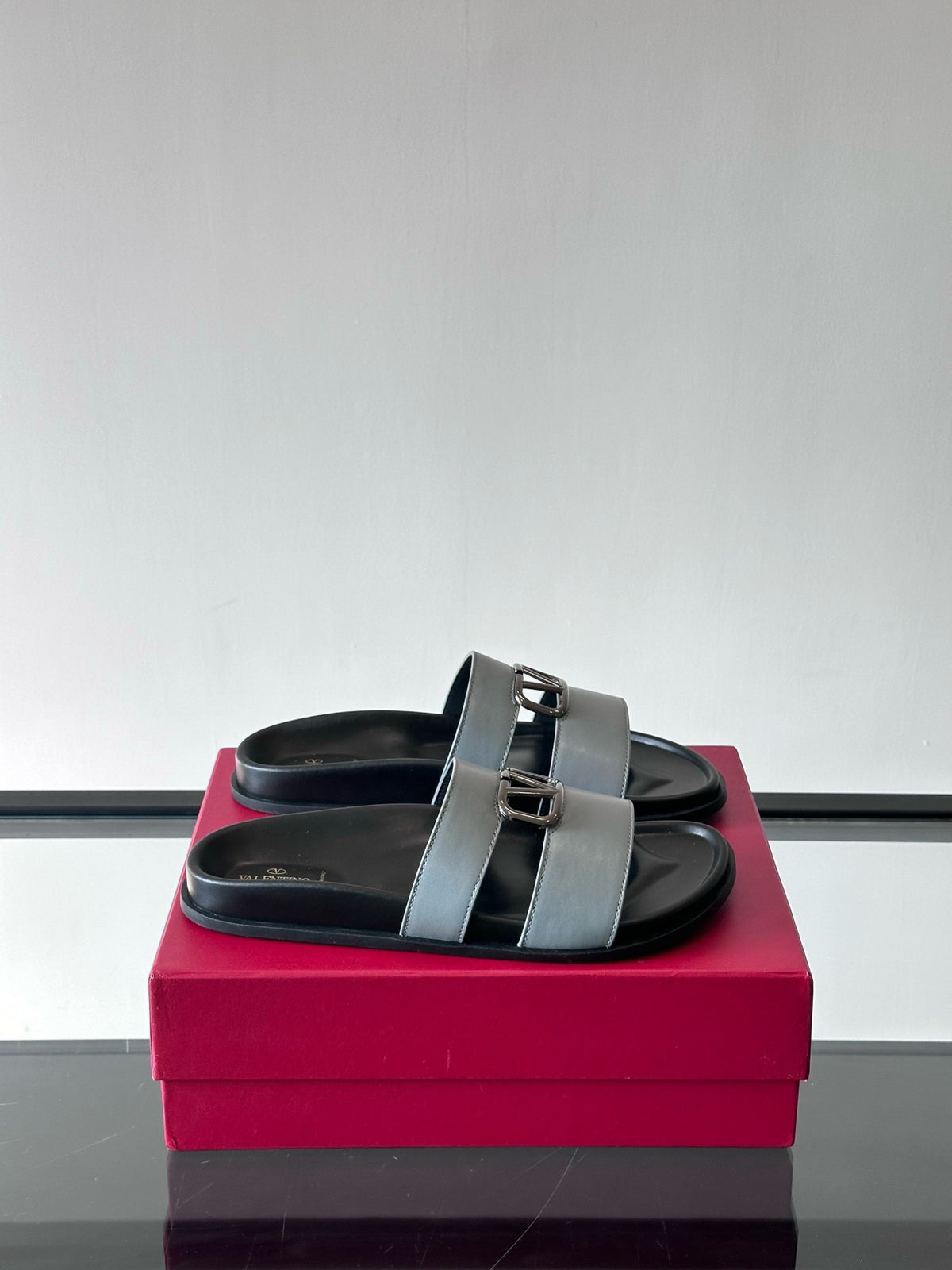 Garavani VLogo Calf Leather Slides