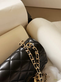 Classic Flap Bag Mini