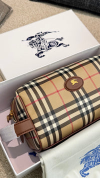Check Travel Pouch