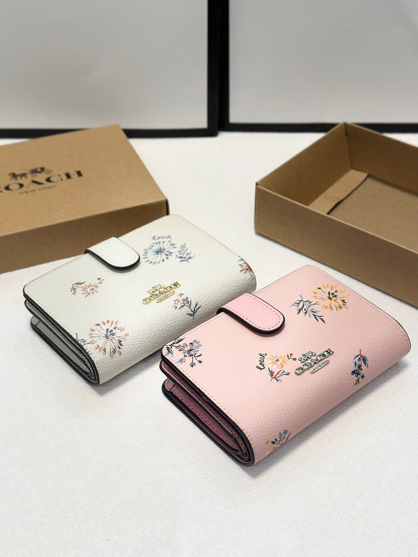 Corner Zip Wallet