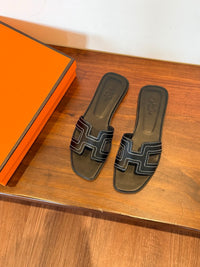 Oran Sandals