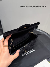 Classic Flap Bag Velvet