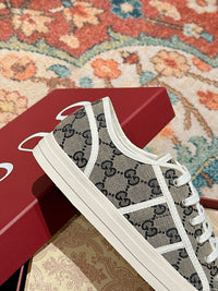 Low Top Sneakers