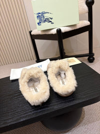 26S Shearling Knight Runner Mules