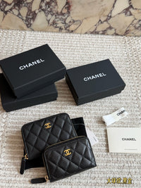 Classic Zipped Coin Purse