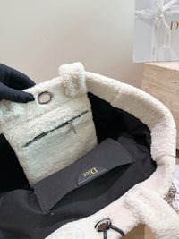 Spongy Book Tote