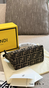 Simply Shoulder Bag