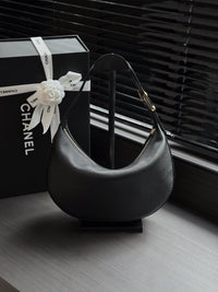 26B Hobo Bag