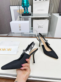 26S Slingback Pumps