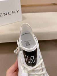 Spectre Runner Sneakers