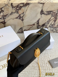 Médaillon Pouch
