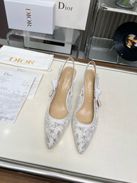 26S Slingback Pumps