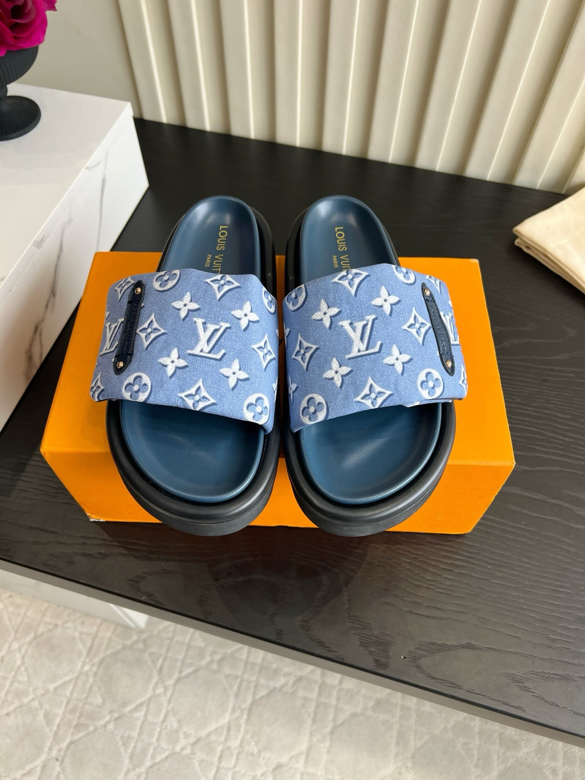 Pool Pillow Flat Comfort Mules