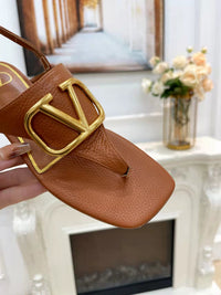 Garavani VLogo Signature Thong Sandals