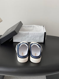 26C Trainers