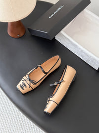 26C Mary Janes