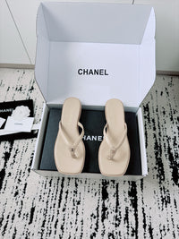 26A Times Square Thong Sandals