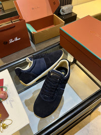 Fast Walk Sneakers