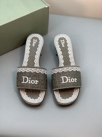 Dway Slides