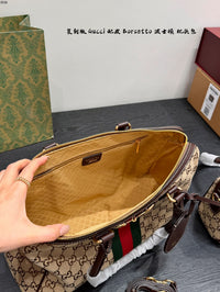 Ophidia Boston Bag