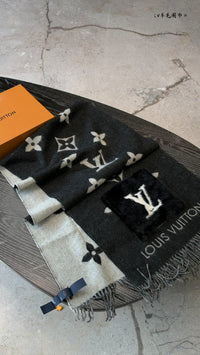 Cold Reykjavik Scarf