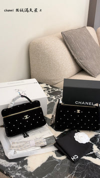 Velvet Diamanté Vanity