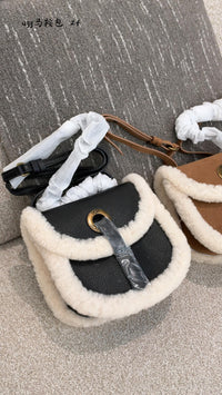 Heritage Crossbody Bag