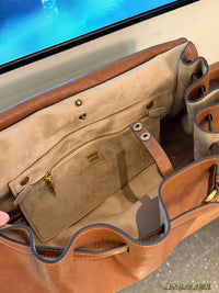 Rendez-vous Leather Shoulder Bag