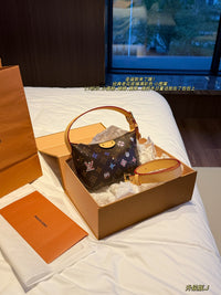 Pochette Hills Pouch